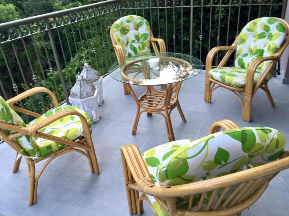 Riverside Suite Kalopanagiotis Exterior photo